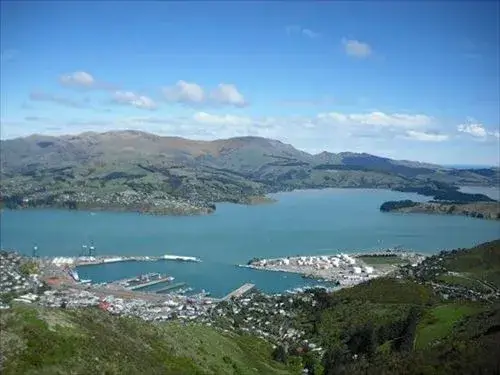 ゴンドラ頂上から見えるリトルトン側の絶景