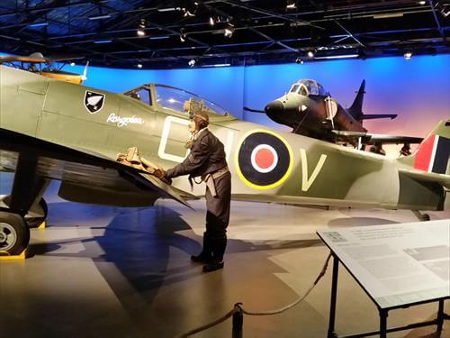 戦闘機が並べられているクライストチャーチ空軍博物館